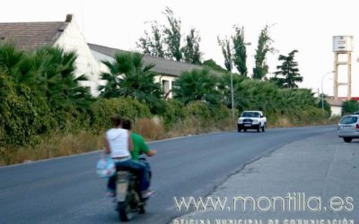 La Policía Local incrementa el control del uso del casco entre los conductores de motocicletas y ciclomotores