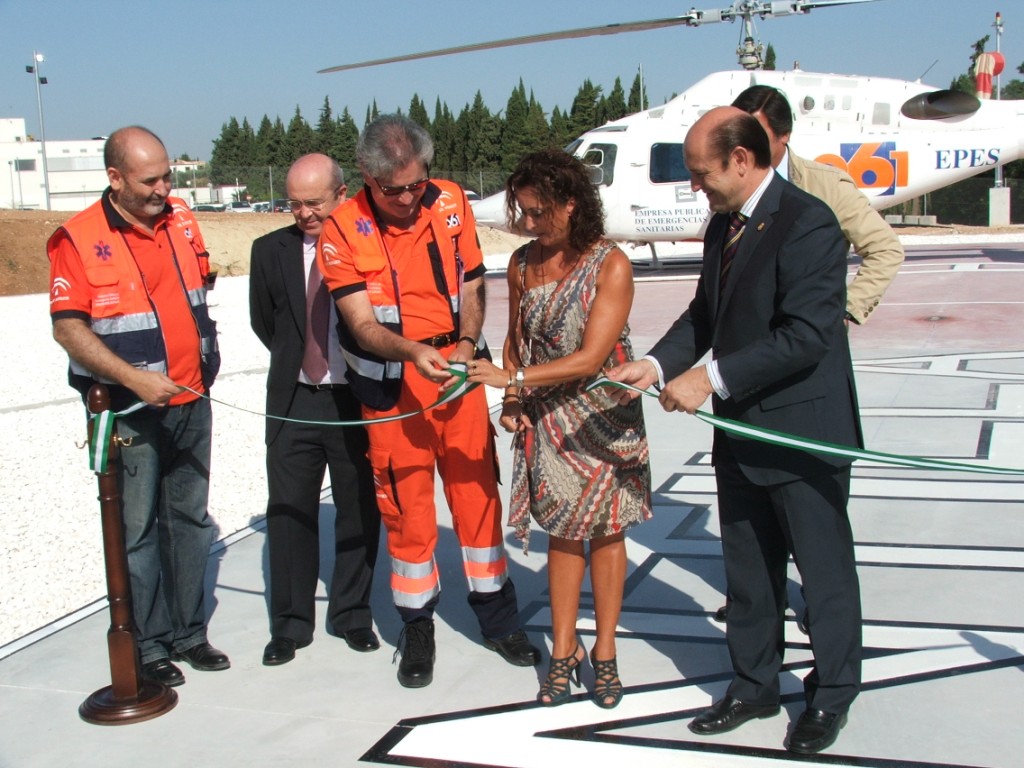 Salud pone en marcha un helipuerto en el Hospital de Montilla para la atención a las emergencias 1