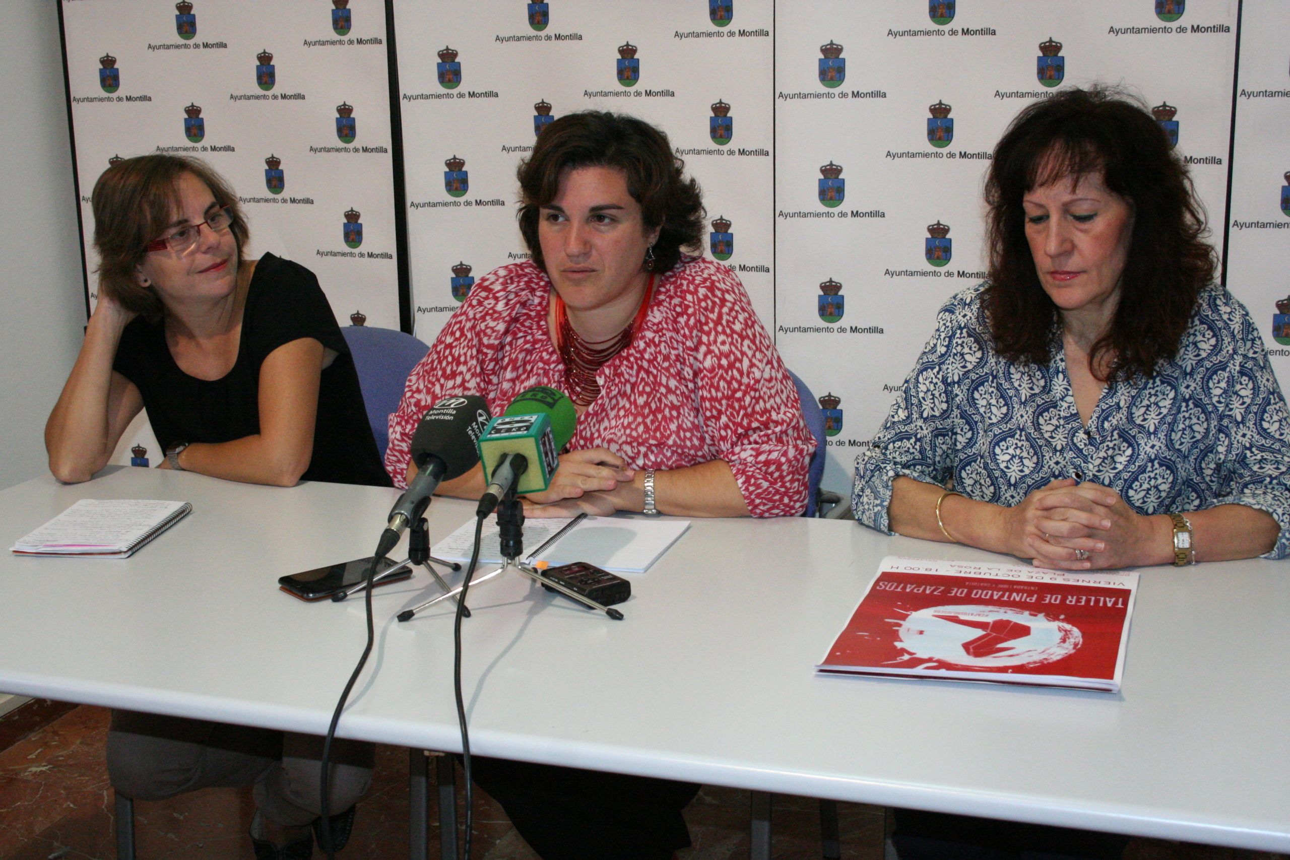 Taller de Zapatos Rojos contra la Violencia hacia las Mujeres 1