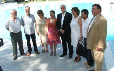 El consejero Luciano Alonso inaugura las piscinas y el campo de fútbol de césped tras sus reformas