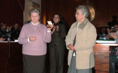 La Corporación municipal reconoce la «importante» labor social de las Hermanas Mercedarias de la Caridad