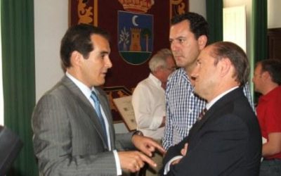 Federico Cabello de Alba ofrece Montilla al alcalde de Córdoba para actos derivados de la Capitalidad Cultural 2016