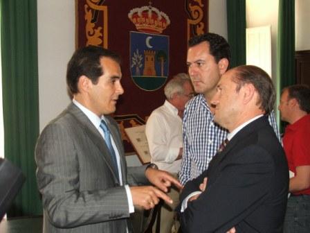 Federico Cabello de Alba ofrece Montilla al alcalde de Córdoba para actos derivados de la Capitalidad Cultural 2016 1