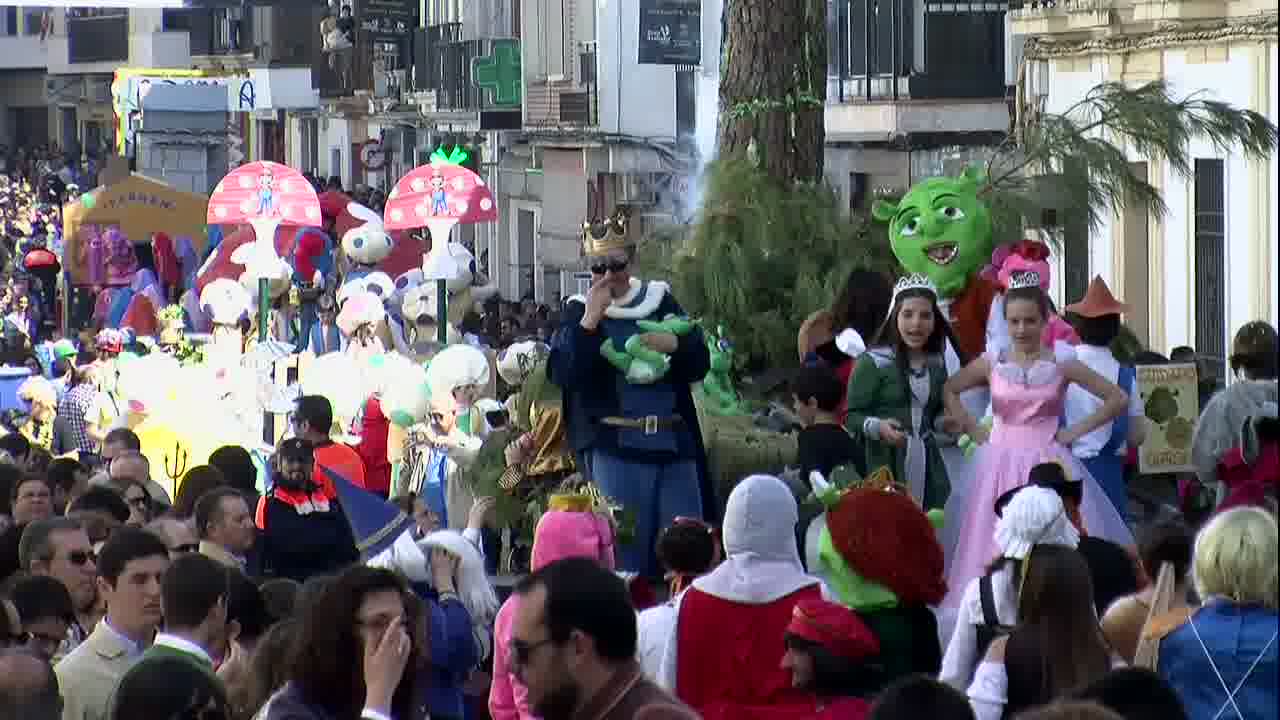 Todo un éxito el pasacalles de carnaval y la entrega de premios 1