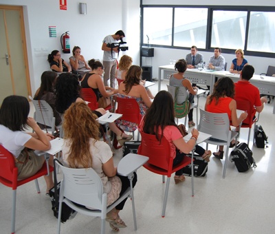 Clausurado un curso de Auxiliar de Biblioteca del programa Formación y Empleo Juvenil 2012 1