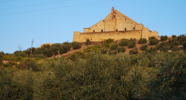 El Ayuntamiento acometerá una intervención arqueológica previa a la apertura de una senda peatonal en la ladera del Castillo