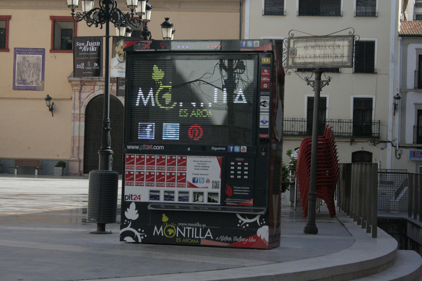 El Ayuntamiento instala de forma provisional un punto de información turística en la Plaza de la Rosa 1