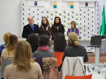 La Cátedra “Leonor de Guzmán” imparte un taller de autoempleo dirigido a mujeres 1