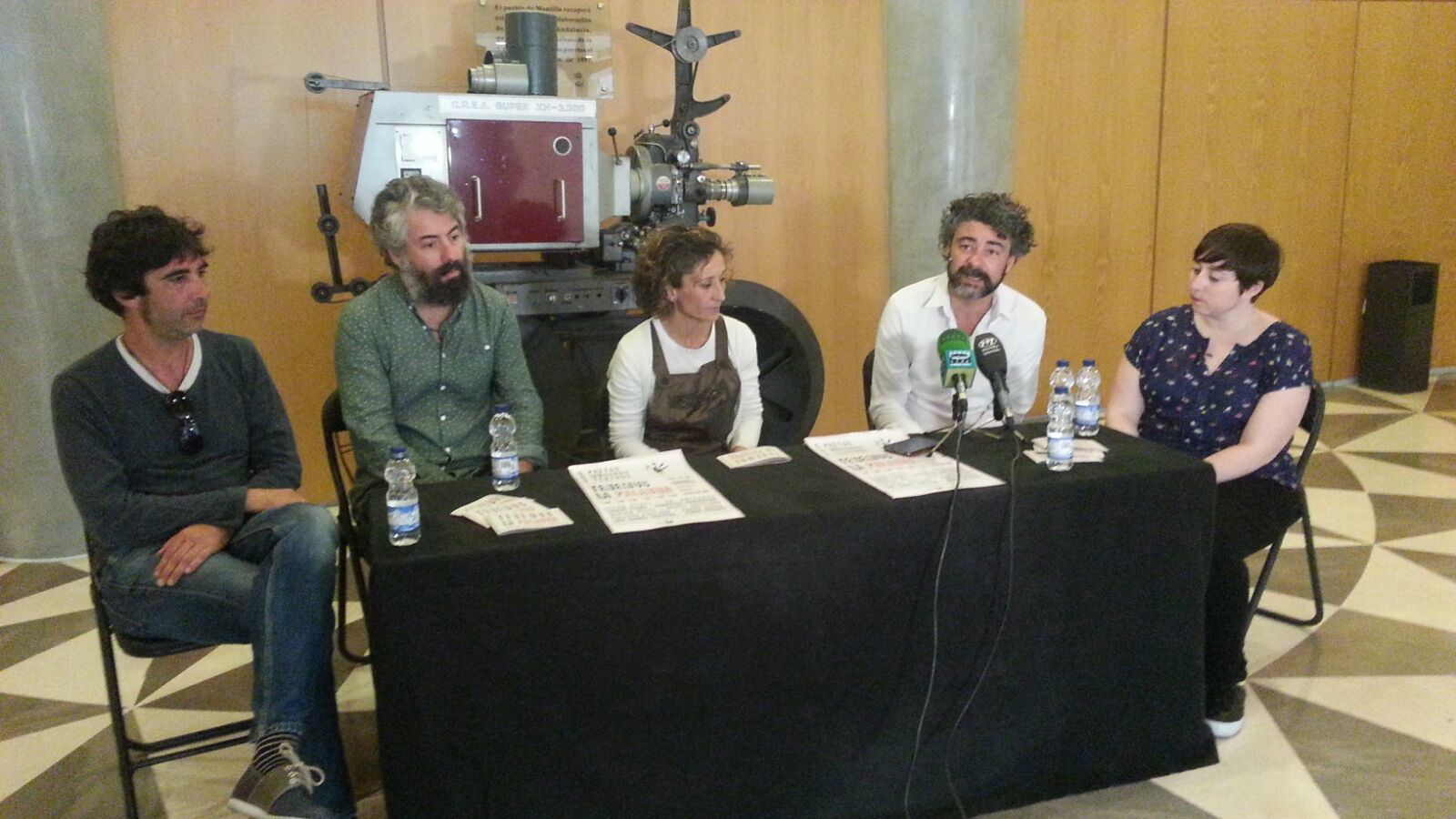 Elena Medel y Sr. Chinarro inauguran en el Teatro Garnelo el ciclo Tenemos la palabra 1