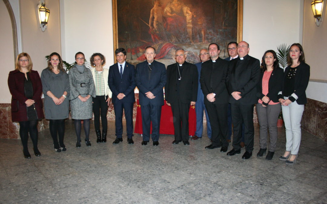 La Corporación Municipal recibe al Cardenal Stella en su visita a Montilla 1