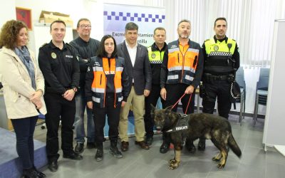 La Unidad Canina de Protección Civil permite encontrar al hombre desaparecido ayer en Montilla