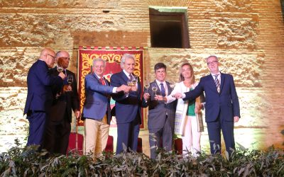 Luis del Olmo recibe la Venencia y las Llaves como Capataz de Honor de la 64 Fiesta de la Vendimia de Montilla