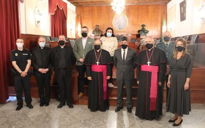 El Ayuntamiento de Montilla recibe la visita del nuncio del Papa Francisco