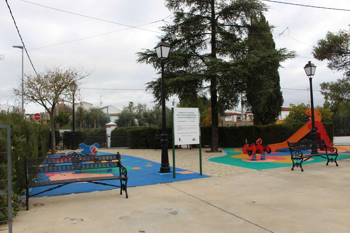 Zona biosaludable de juegos para niños de La Vereda del Cerro Macho.