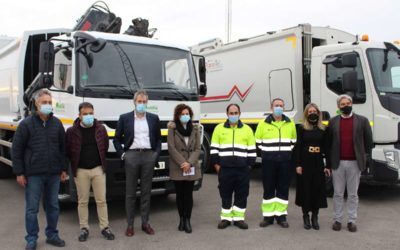 CESPA incorpora dos nuevos camiones al servicio de recogida de residuos sólidos