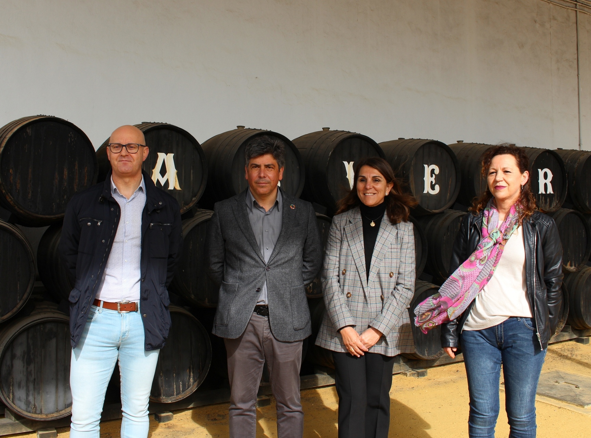 Presentación jornadas de inauguración de la escultura de Don Diego de Alvear en las Bodegas Alvear.