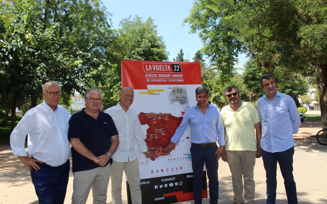 La Vuelta Ciclista visita Montilla para presentar oficialmente el fin de etapa del 2 de septiembre