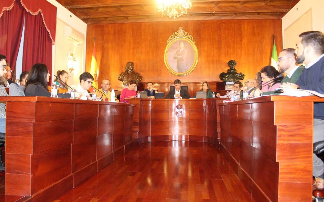 El Ayuntamiento celebró anoche su último pleno del año