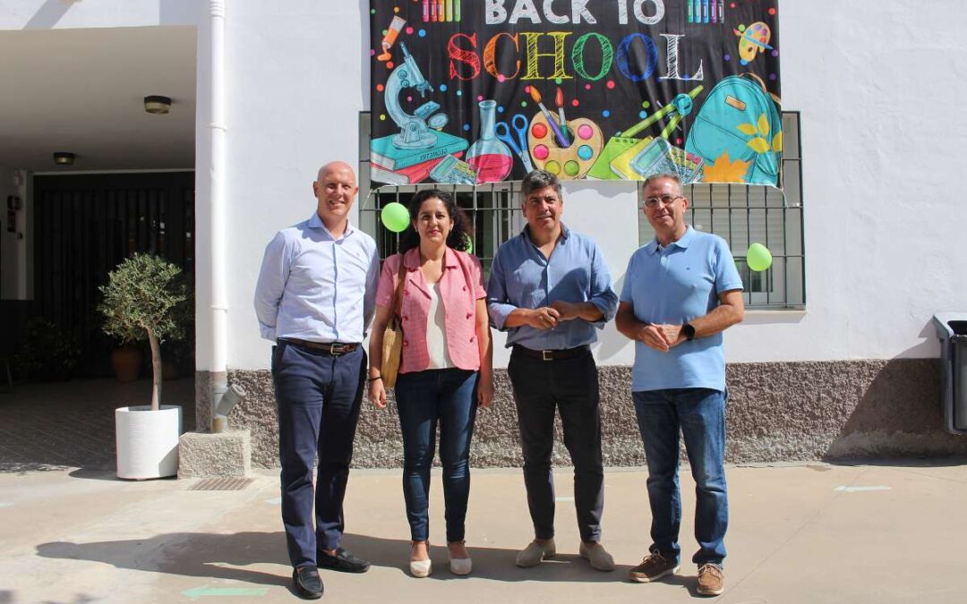 1.942 alumnos y alumnas se incorporan hoy a los ocho centros escolares