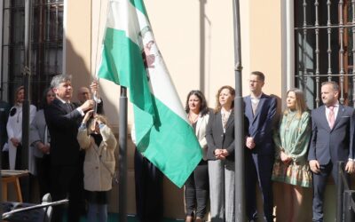 El Día de Andalucía reúne a numerosos montillanos en el Ayuntamiento