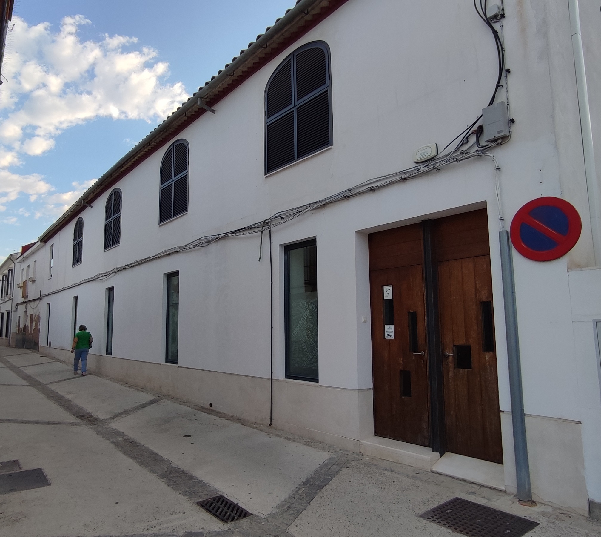 Edificio municipal en calle Palomar