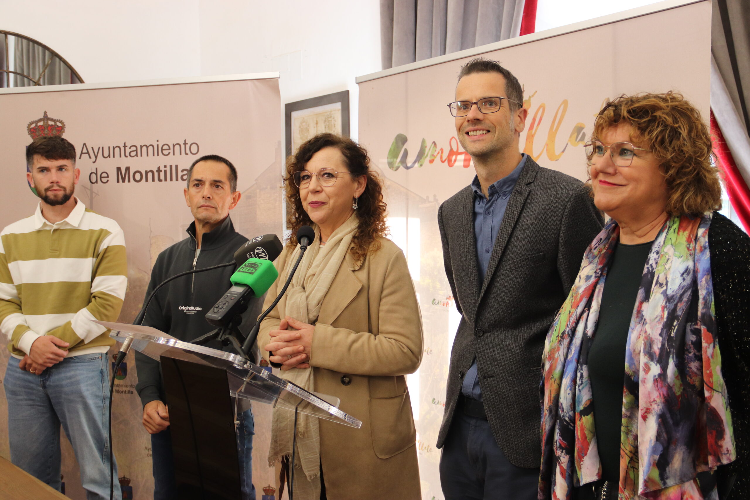 Presentación del Festival Poesía en velo de flor