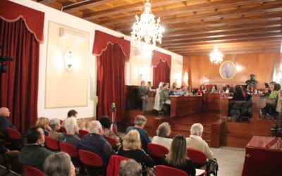 El Pleno de Montilla respalda por unanimidad la congelación de las ordenanzas de 2025