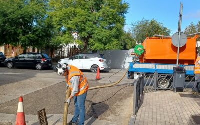 Aguas de Montilla prolonga el refuerzo de la limpieza de imbornales ante el nuevo patrón de lluvias intensas